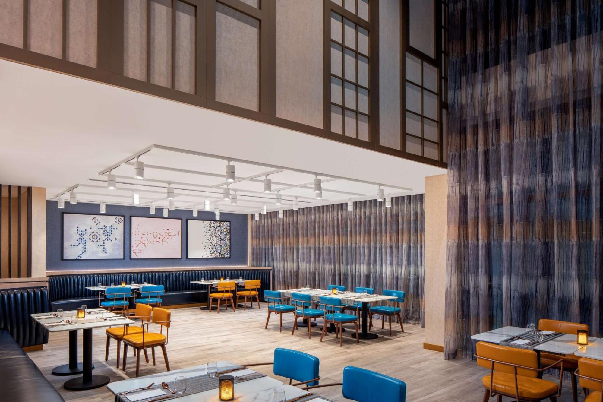 Doubletree By Hilton Dubai M Square Hotel & Residences Εξωτερικό φωτογραφία The restaurant